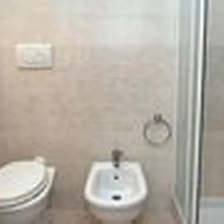 Welcomely - Adele Apartment *